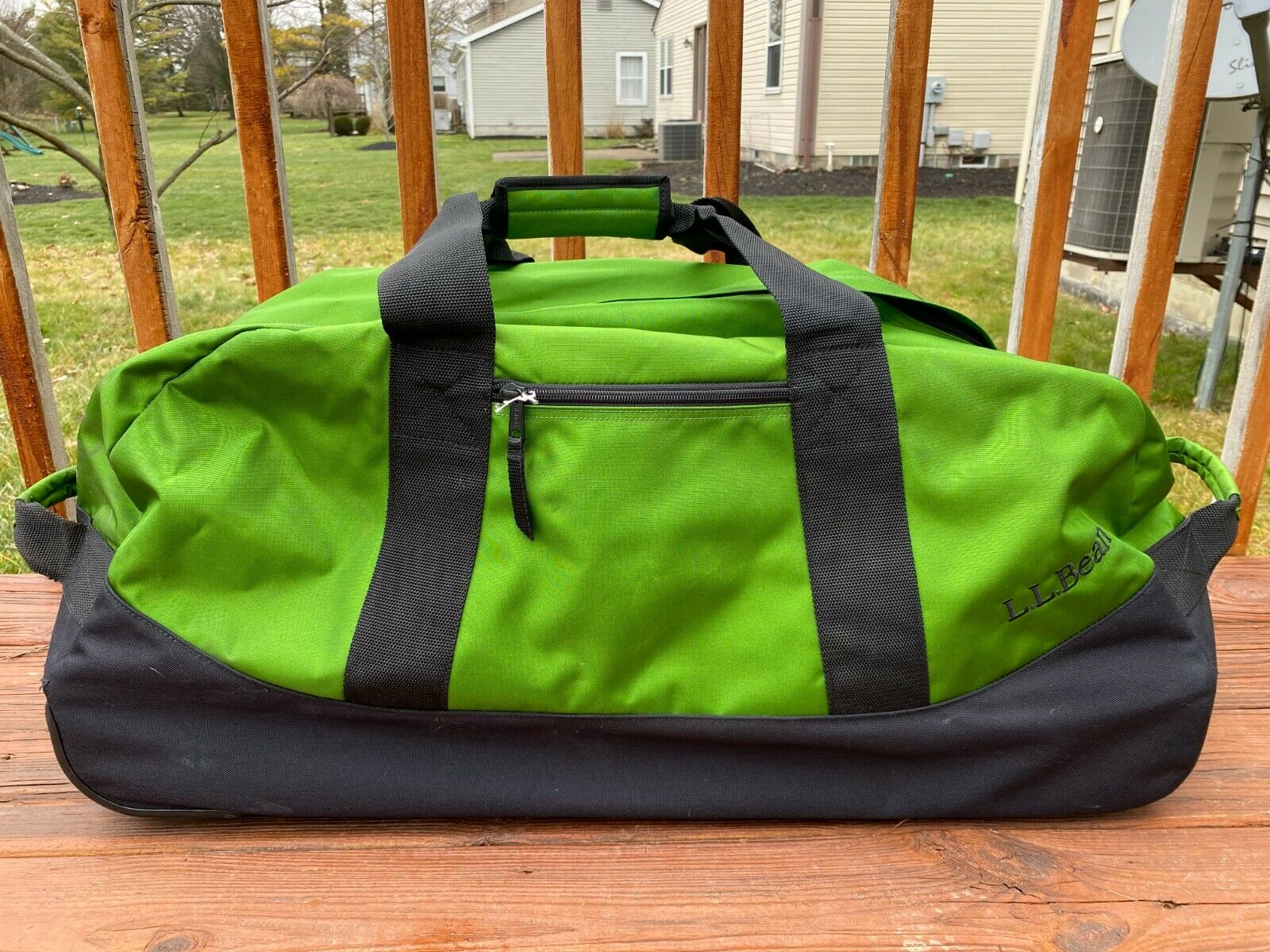 l.l.bean rolling adventure duffel