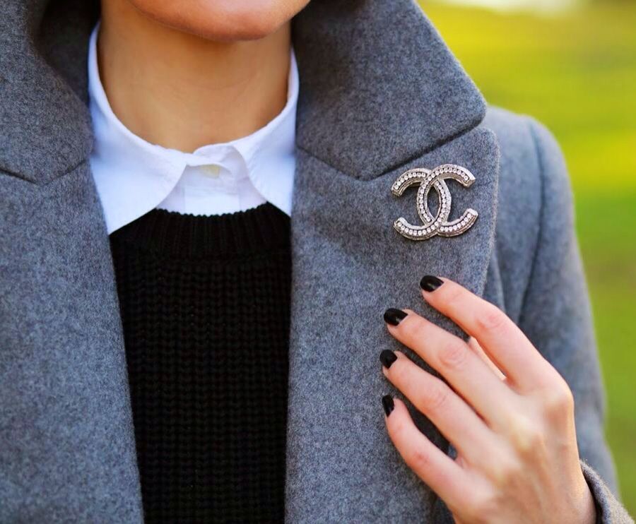 chanel brooches and pins