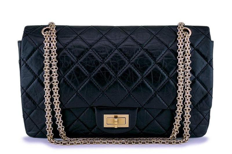 chanel classic flap bag